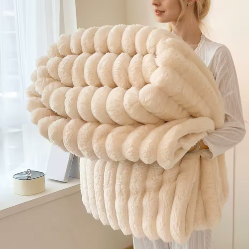 Super Soft Faux Fur Throw Blanket